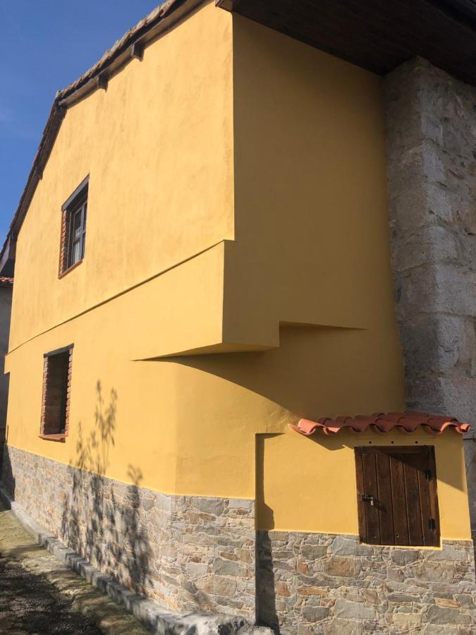 Vivienda Vacacional El Navariegu 1 Villanueva de Pria エクステリア 写真